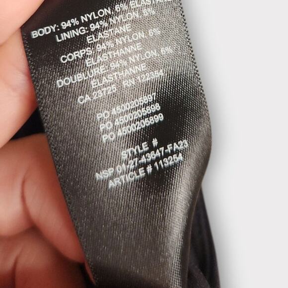 Babaton Contour Black Bavarian Mock Neck Bodysuit Short Zip Women's Size Small - Picture 4 of 7